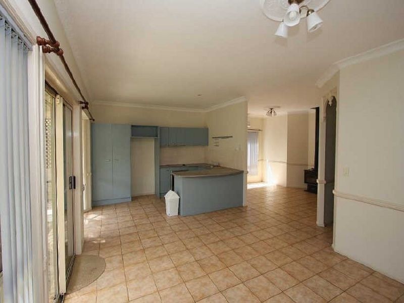 14 Muscovy Place, Forest Lake QLD 4078