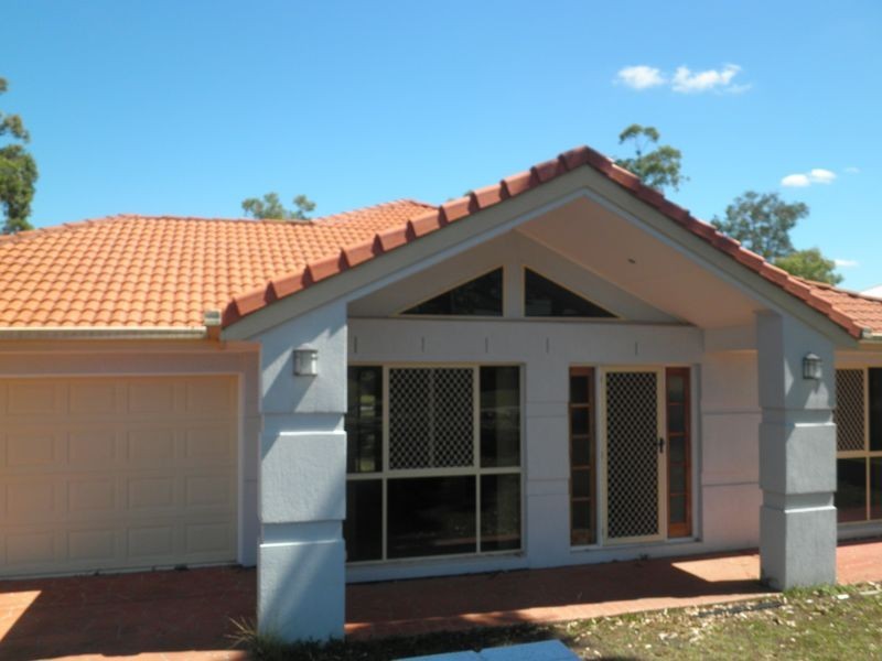 18 Mapleton Crescent, Forest Lake QLD 4078