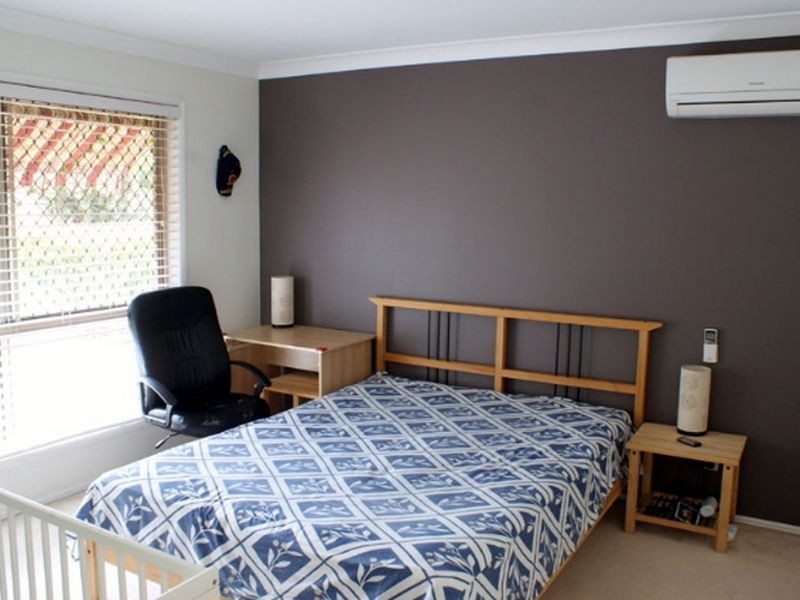 3 Winnecke Close, Forest Lake QLD 4078