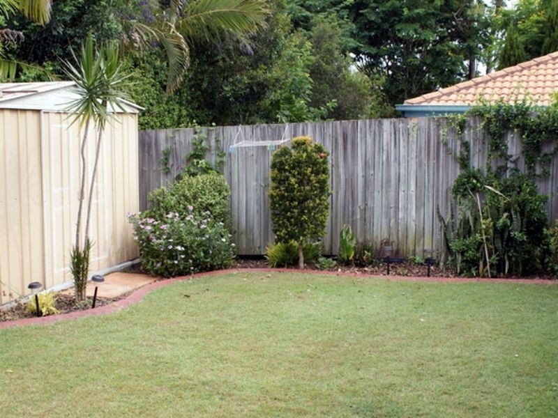 3 Winnecke Close, Forest Lake QLD 4078