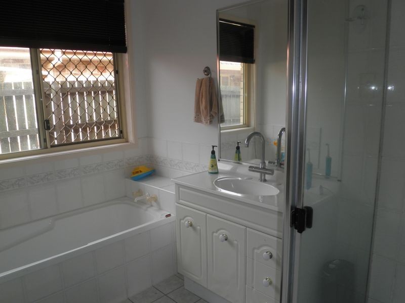 10 Kurrajong Stret, Durack QLD 4077