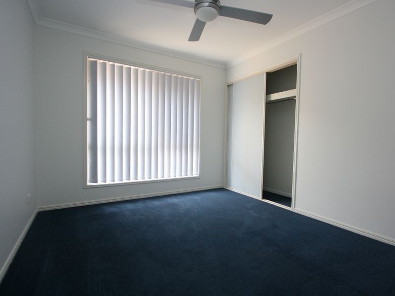 45 Degas Street, Forest Lake QLD 4078