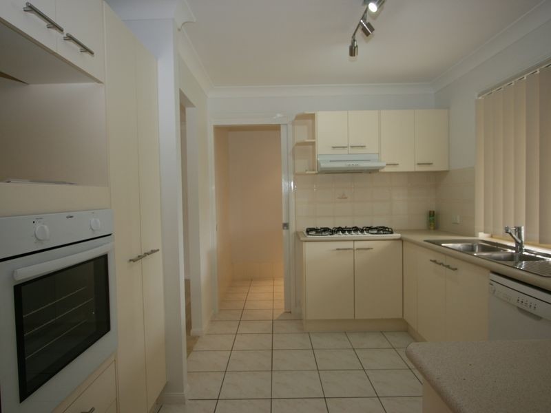 26 Baxter Crescent, Forest Lake QLD 4078