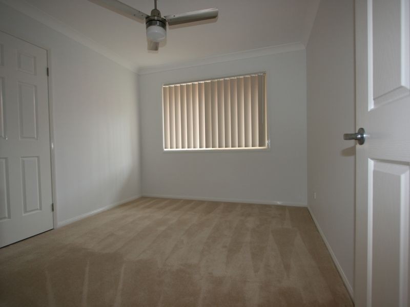 26 Baxter Crescent, Forest Lake QLD 4078