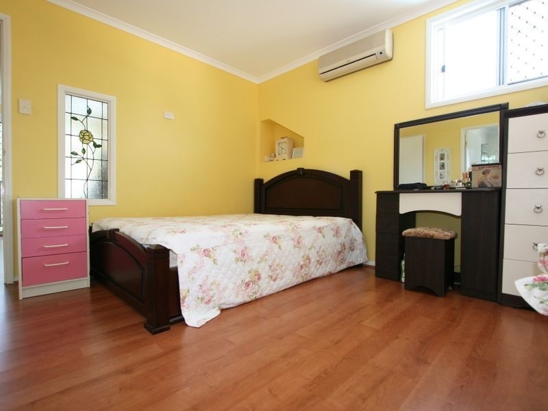 25 Chapple Place, Forest Lake QLD 4078