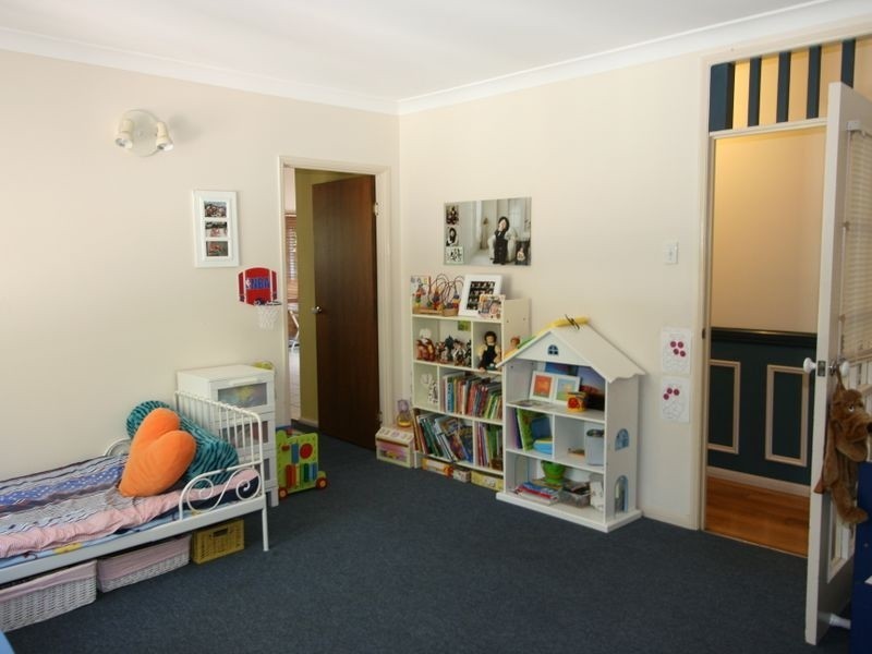 25 Chapple Place, Forest Lake QLD 4078