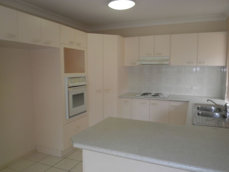 53 Serrata Circuit, Forest Lake QLD 4078