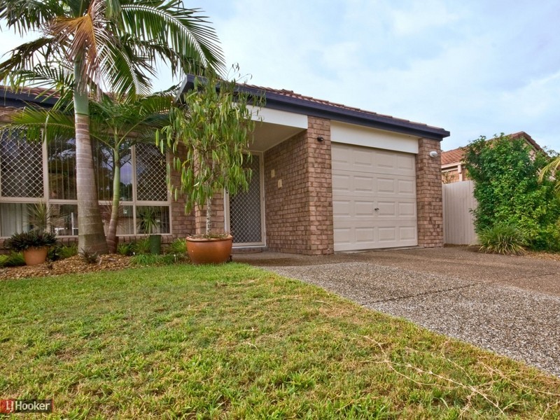 1 Cotton Close, Forest Lake QLD 4078