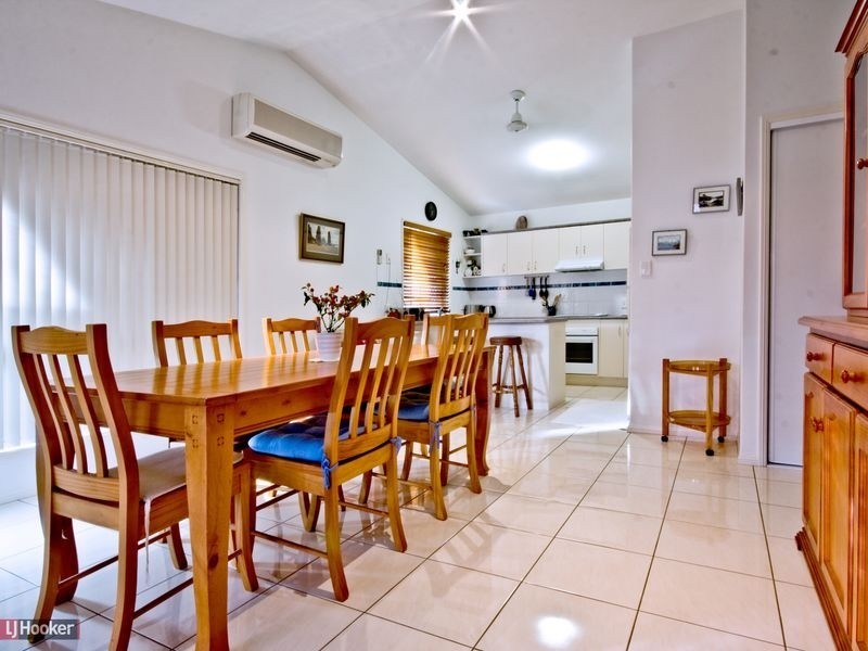 1 Cotton Close, Forest Lake QLD 4078
