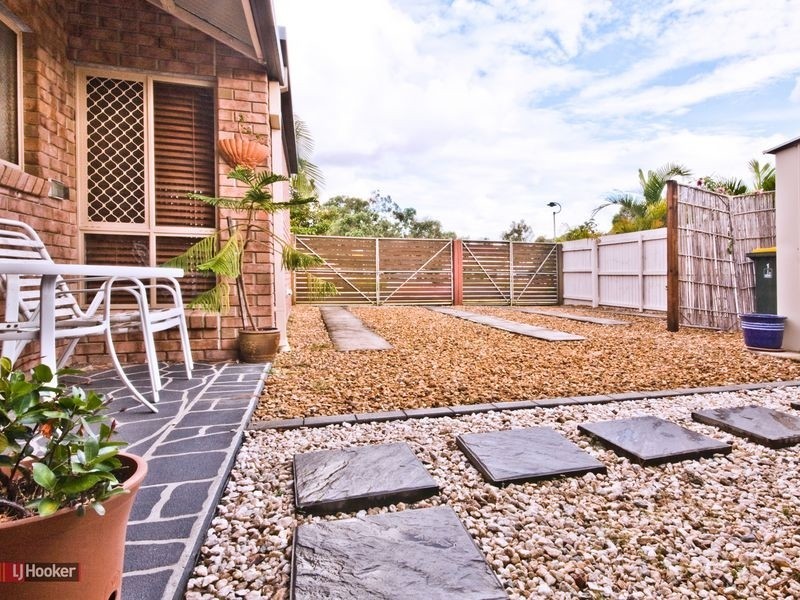 1 Cotton Close, Forest Lake QLD 4078