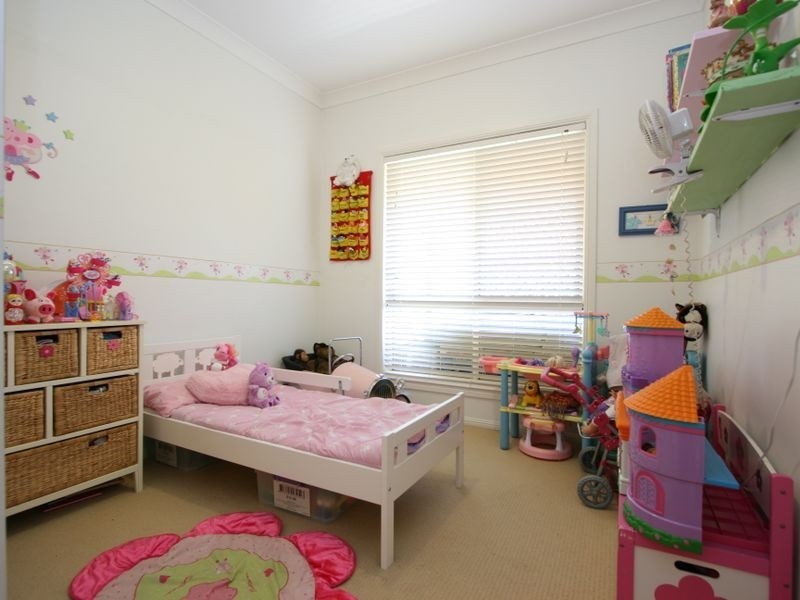 32 Atherton Circuit, Forest Lake QLD 4078