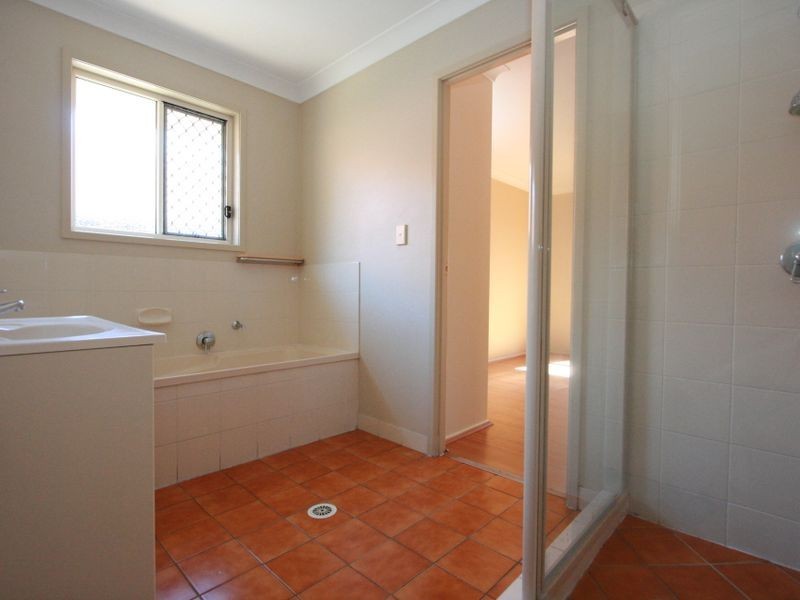 17 Danbulla Crescent, Forest Lake QLD 4078