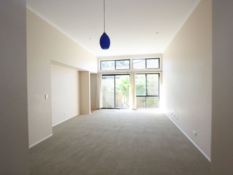 11 Kirribilli Place, Forest Lake QLD 4078