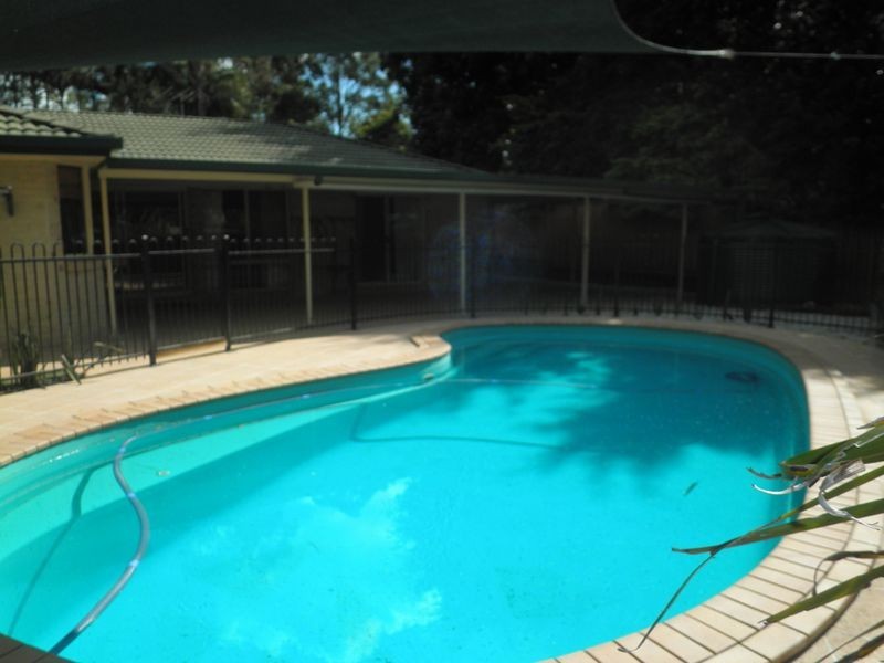 19 Elderslie Place, Forest Lake QLD 4078