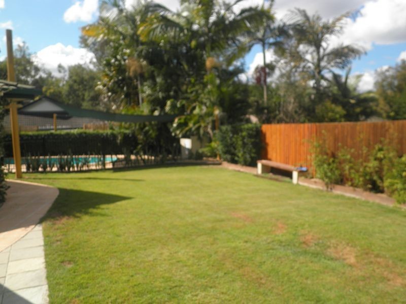 19 Elderslie Place, Forest Lake QLD 4078