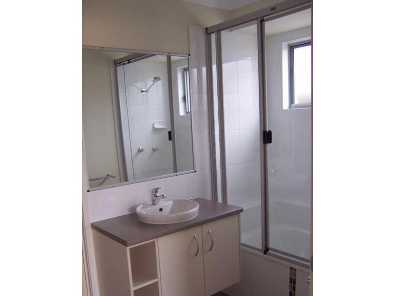 22 HYDE AVE, Springfield Lakes QLD 4300