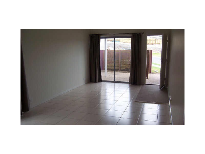 22 HYDE AVE, Springfield Lakes QLD 4300