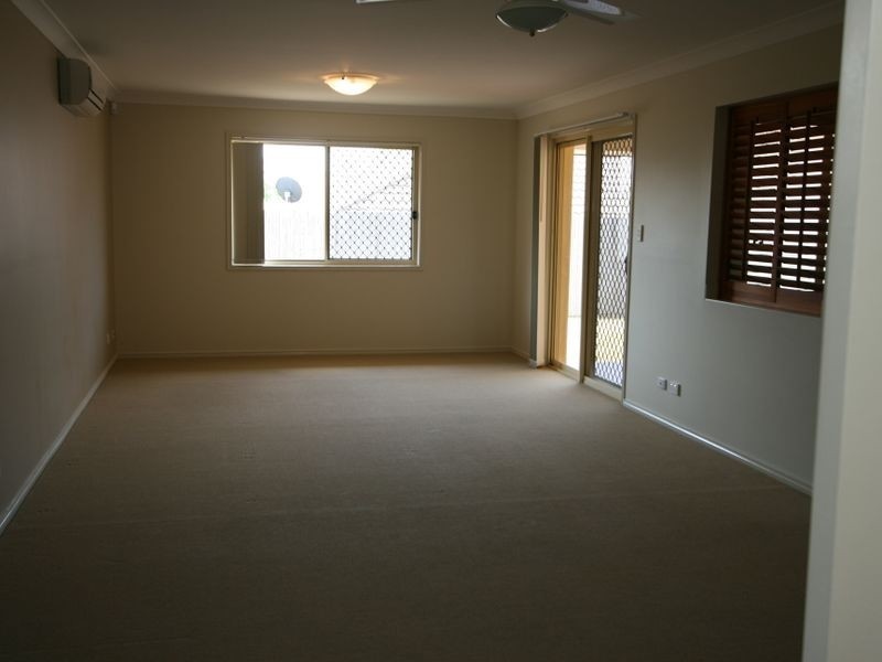 43 Parkwood Drive, Heathwood QLD 4110