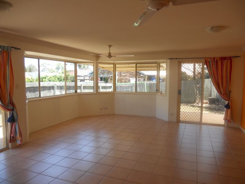 6 Beamont Place, Forest Lake QLD 4078