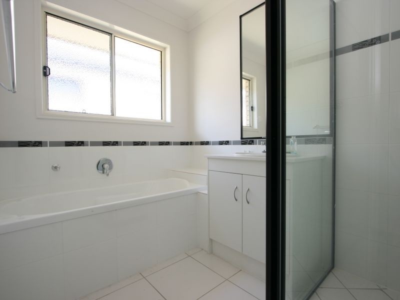 7 Windermere Street, Raceview QLD 4305