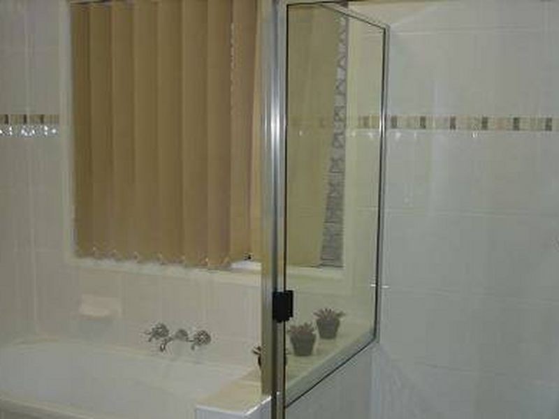 5 Clarendon Circuit, Forest Lake QLD 4078