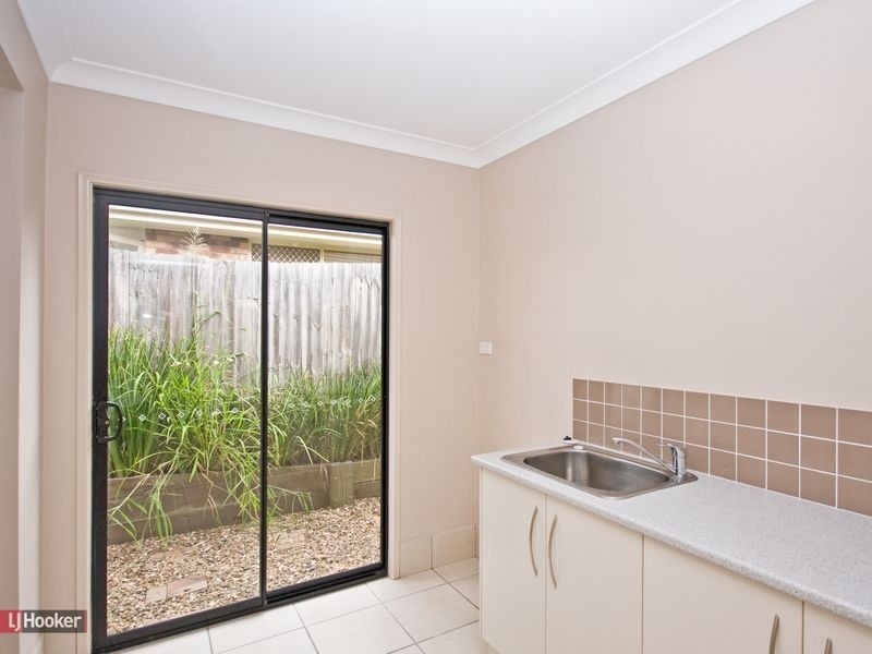4 Grampians Close, Forest Lake QLD 4078