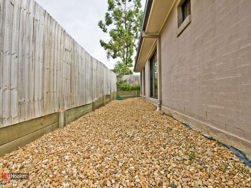 4 Grampians Close, Forest Lake QLD 4078