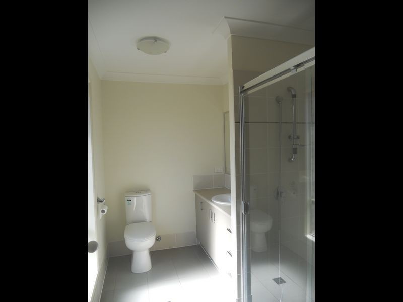 25 Gardenia Circuit, Heathwood QLD 4110