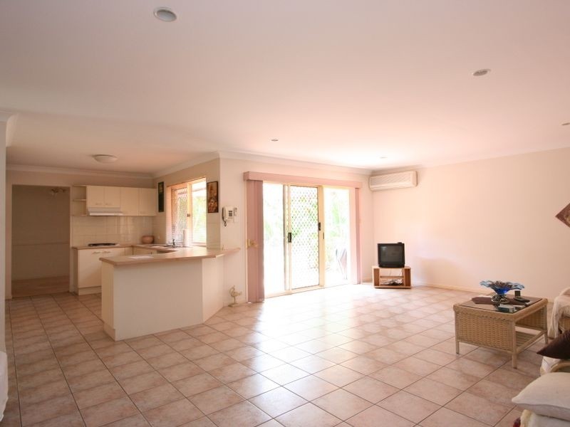 4 Tasman Place, Forest Lake QLD 4078