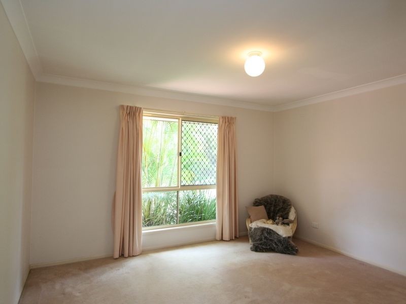 4 Tasman Place, Forest Lake QLD 4078