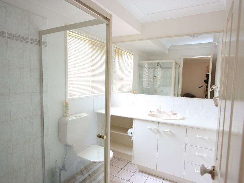 4 Tasman Place, Forest Lake QLD 4078