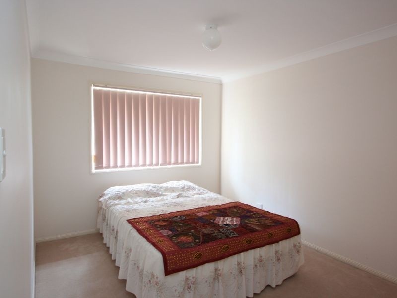 4 Tasman Place, Forest Lake QLD 4078
