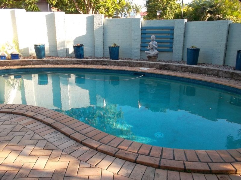 8 Sorrento, Forest Lake QLD 4078