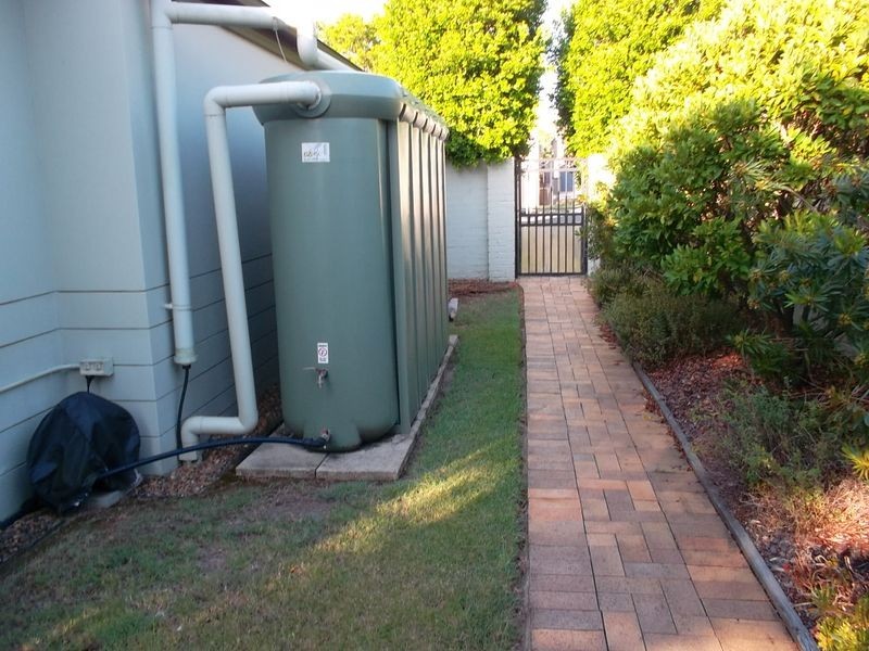 8 Sorrento, Forest Lake QLD 4078