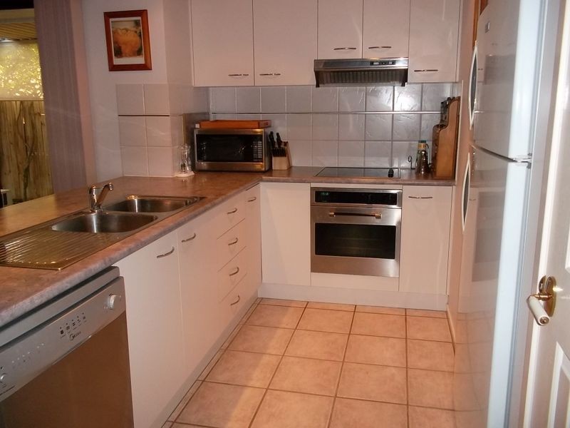 8 Sorrento, Forest Lake QLD 4078