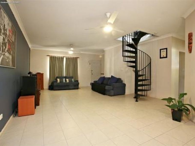 30 Emu Place, Doolandella QLD 4077