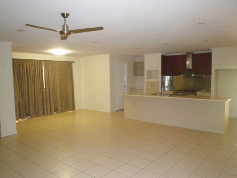 123 Jubilee Avenue, Forest Lake QLD 4078