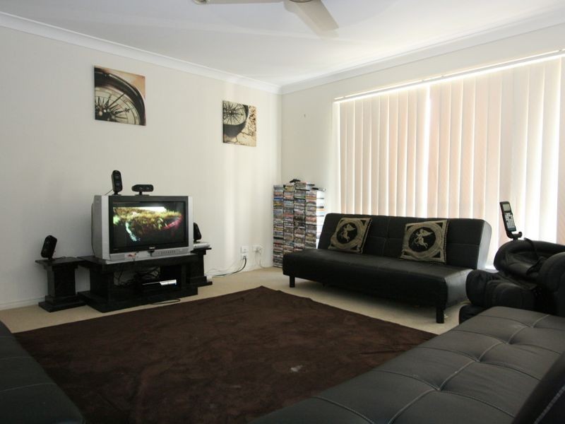 305 Eagle Street, Collingwood Park QLD 4301
