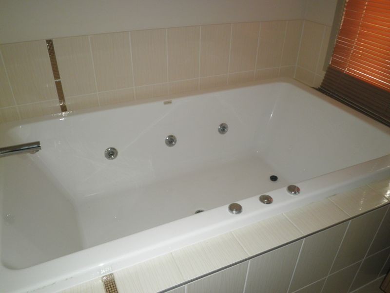 33 Hawthorne Street, Forest Lake QLD 4078