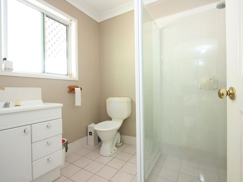 37 Scarlet Place, Forest Lake QLD 4078