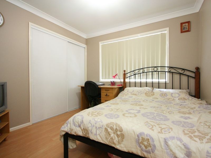 37 Scarlet Place, Forest Lake QLD 4078