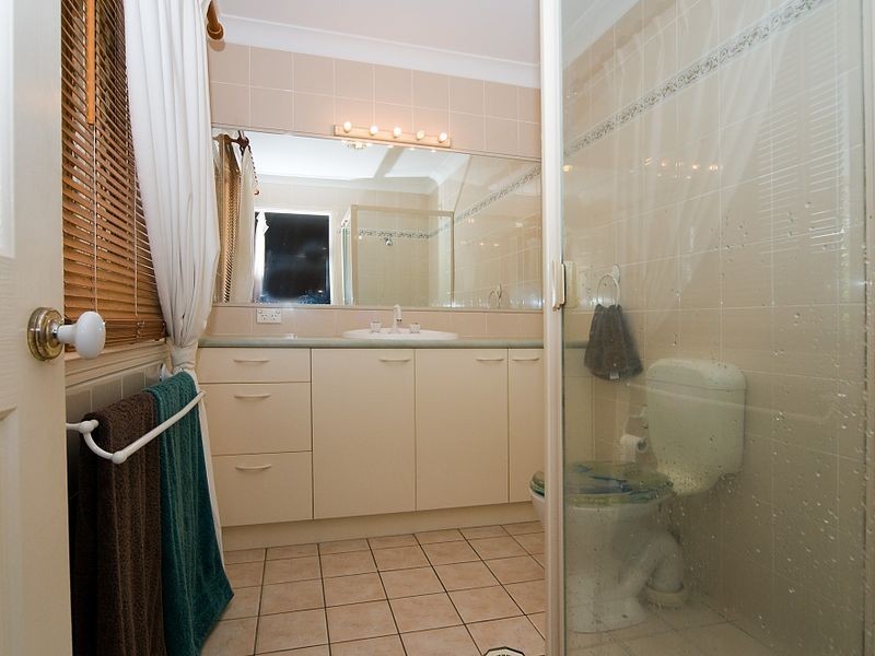 12 Beerwah Place, Forest Lake QLD 4078