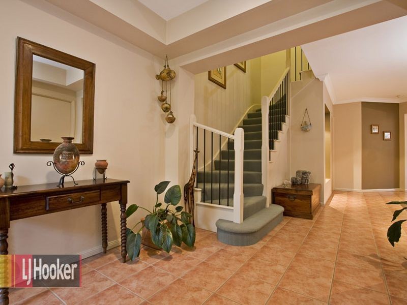 1 Camberwell Place, Forest Lake QLD 4078