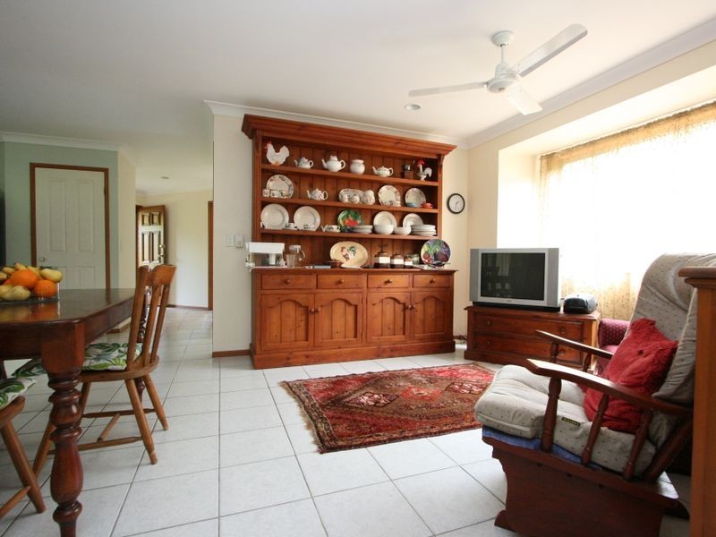 5 Baxter Crescent, Forest Lake QLD 4078