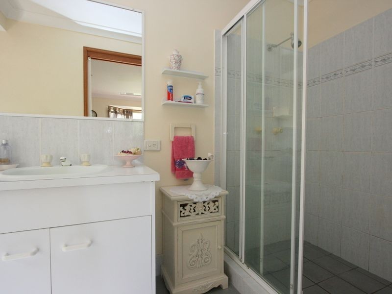 5 Baxter Crescent, Forest Lake QLD 4078