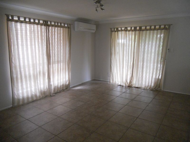 70 Oldbury Place, Forest Lake QLD 4078