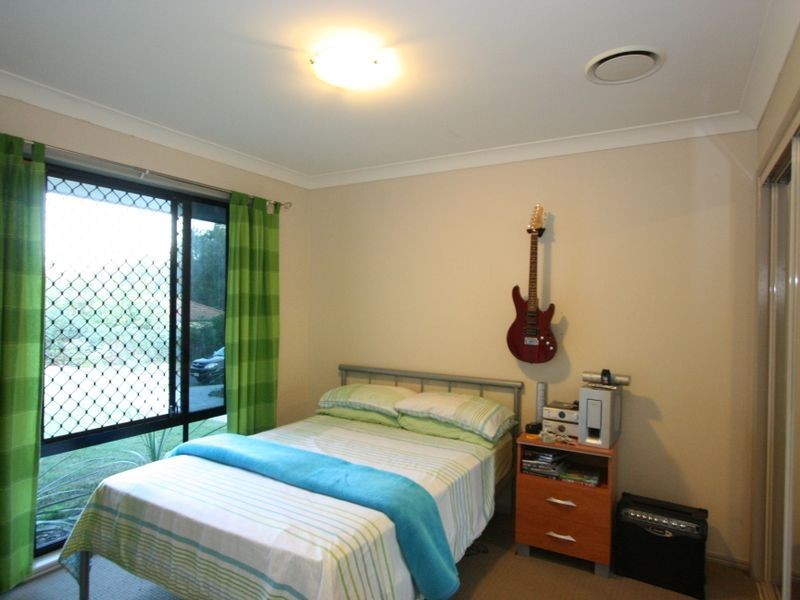 1 Brooklands Circuit, Forest Lake QLD 4078