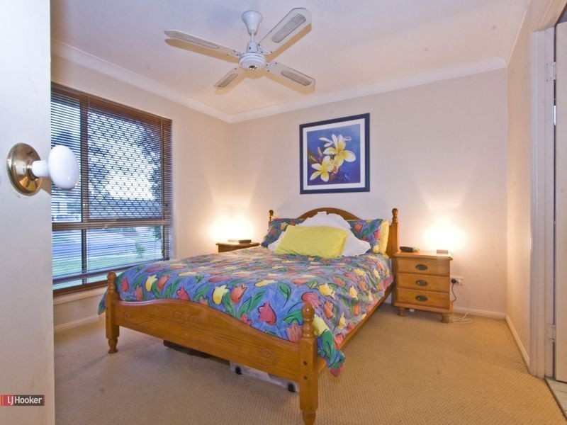 15 Cassowary Street, Doolandella QLD 4077