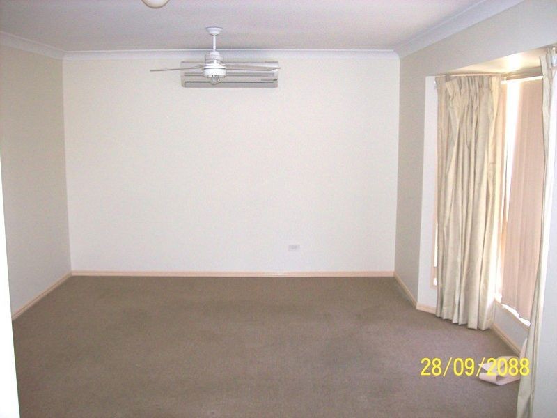 3 Glider Close, Doolandella QLD 4077