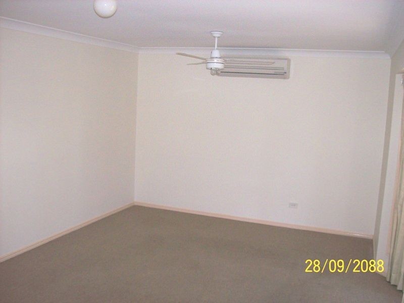 3 Glider Close, Doolandella QLD 4077